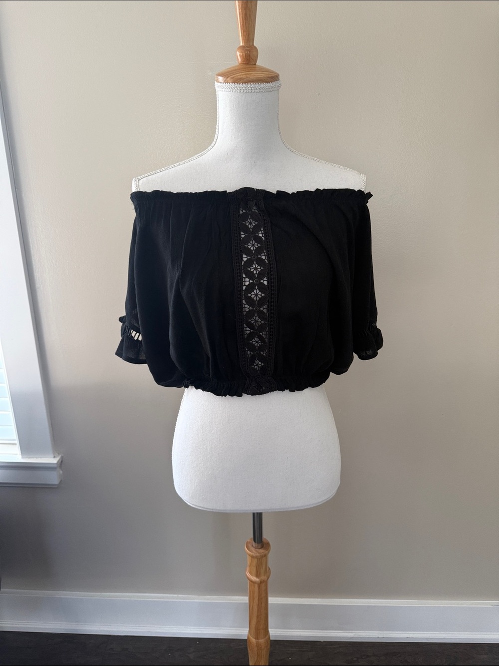 Beach By Exist Black Off-Shoulder Cropped Top with Lace Panel